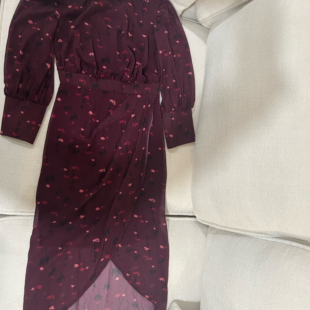 Elegant Burgundy Floral Dress
